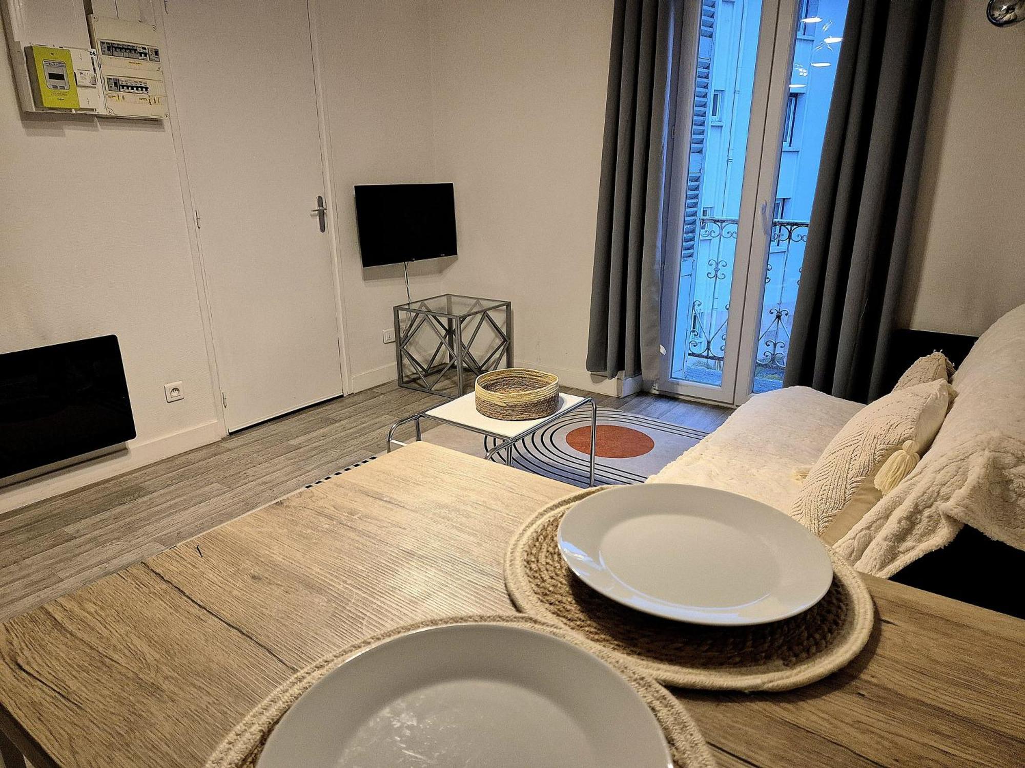 Le Cocon-T2-Proche Du Centre-Wifi Διαμέρισμα Λούρδη Εξωτερικό φωτογραφία